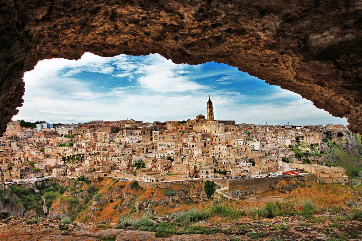 Die antike Höhlenstadt Matera